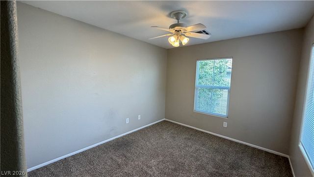 25 Red Oak Canyon Street 2, Henderson, NV 89012