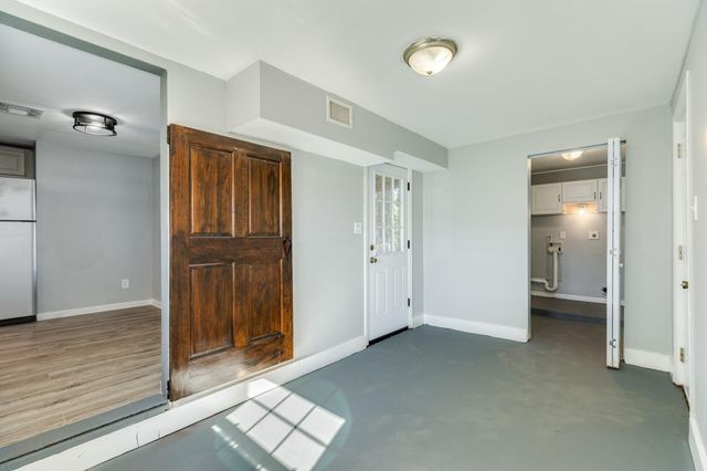 640 Whitten Street, Clute, TX 77531