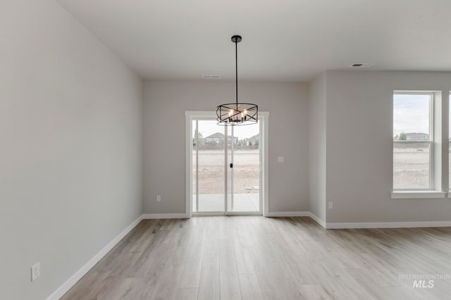 10530 W Teratai St, Star, ID 83669