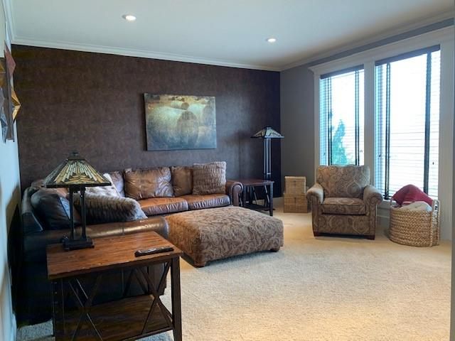 11018 W 163rd Terrace, Overland Park, KS 66221
