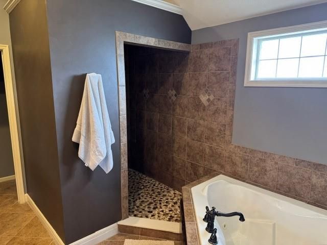 11018 W 163rd Terrace, Overland Park, KS 66221