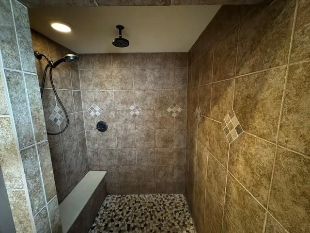 11018 W 163rd Terrace, Overland Park, KS 66221