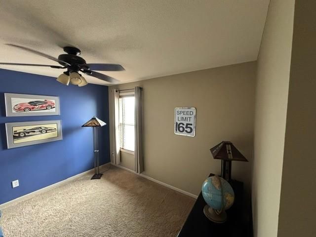 11018 W 163rd Terrace, Overland Park, KS 66221