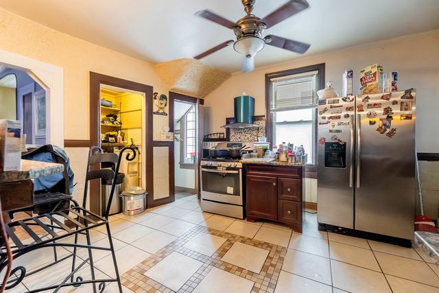 1434 N Leamington Avenue, Chicago, IL 60651