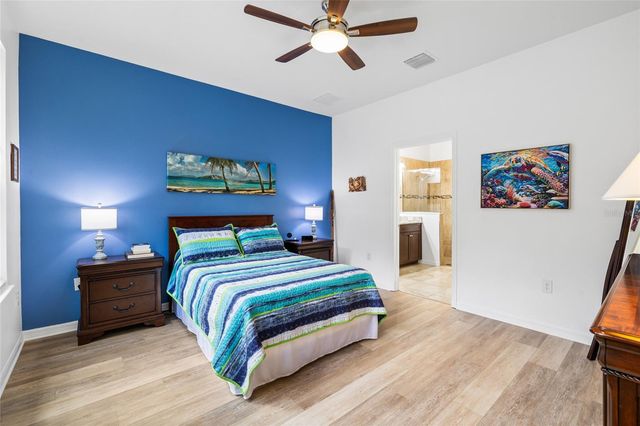 8519 ARABELLA LANE, Seminole, FL 33777