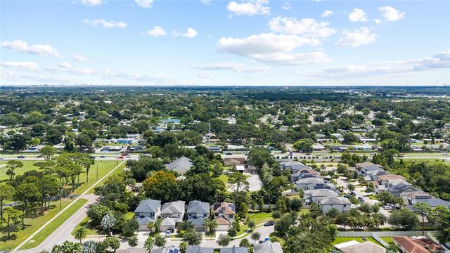 8519 ARABELLA LANE, Seminole, FL 33777