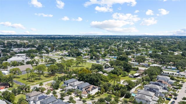 8519 ARABELLA LANE, Seminole, FL 33777