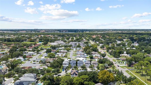 8519 ARABELLA LANE, Seminole, FL 33777