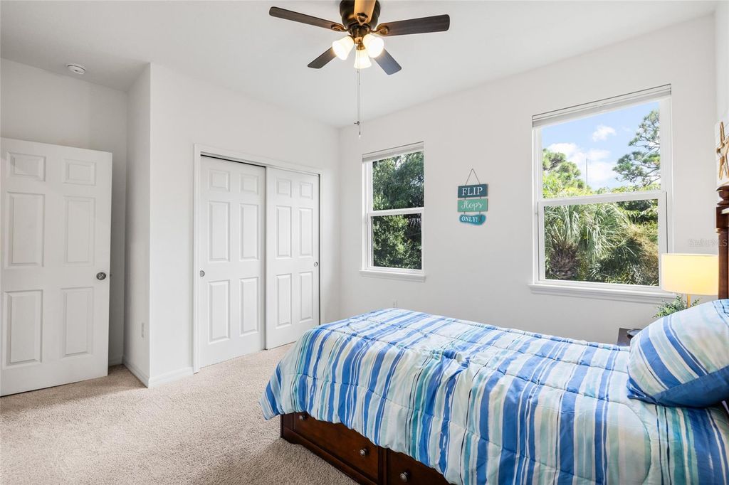 Image 28 of property listing at 8519 ARABELLA LANE, Seminole, FL 33777
