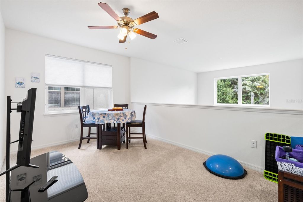 Image 36 of property listing at 8519 ARABELLA LANE, Seminole, FL 33777