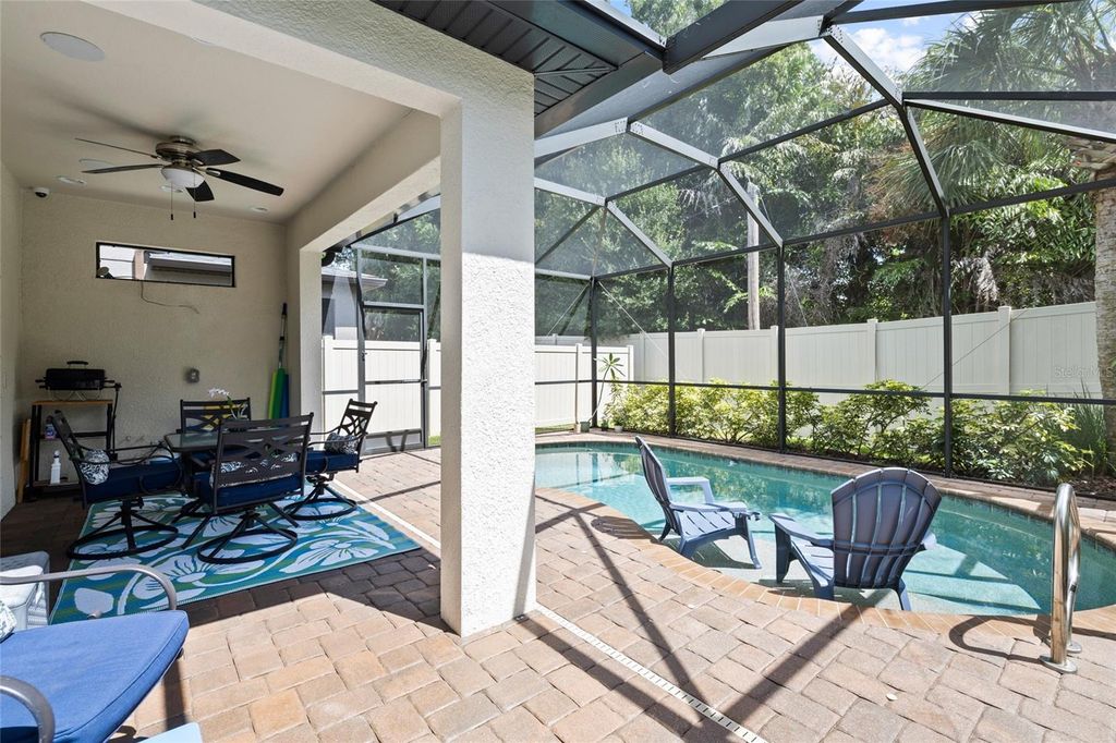 Image 39 of property listing at 8519 ARABELLA LANE, Seminole, FL 33777