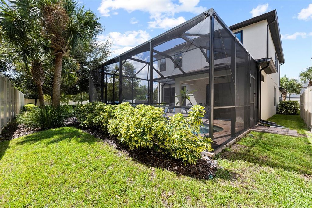 Image 46 of property listing at 8519 ARABELLA LANE, Seminole, FL 33777