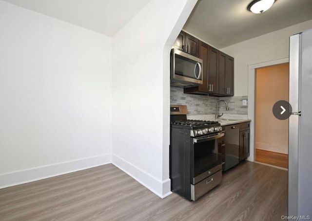 190-15 Crocheron Avenue, Flushing, NY 11358