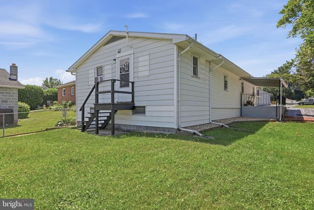329 E GARFIELD STREET, Chambersburg, PA 17201