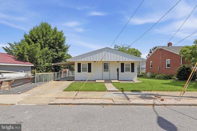 329 E GARFIELD STREET, Chambersburg, PA 17201