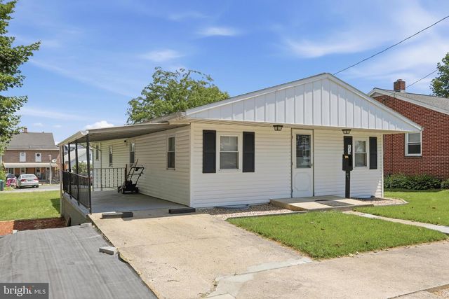 329 E GARFIELD STREET, Chambersburg, PA 17201