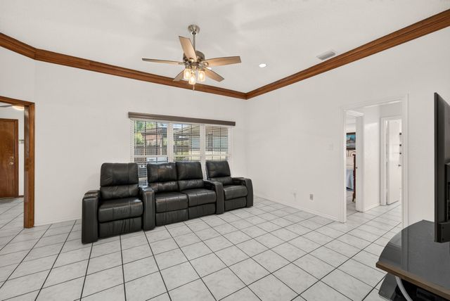 1208 Fox Hollow Drive, Carrollton, TX 75007
