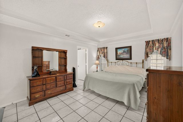 1208 Fox Hollow Drive, Carrollton, TX 75007