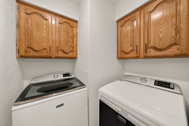 1208 Fox Hollow Drive, Carrollton, TX 75007