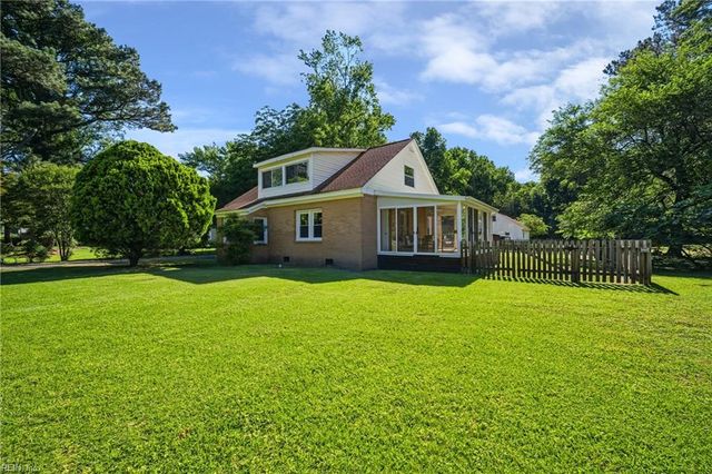 317 George Washington HWY S, Chesapeake, VA 23323