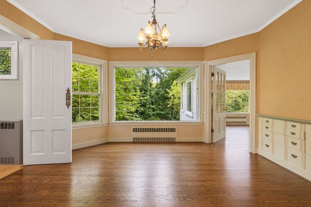 333 Hazel Avenue, Highland Park, IL 60035