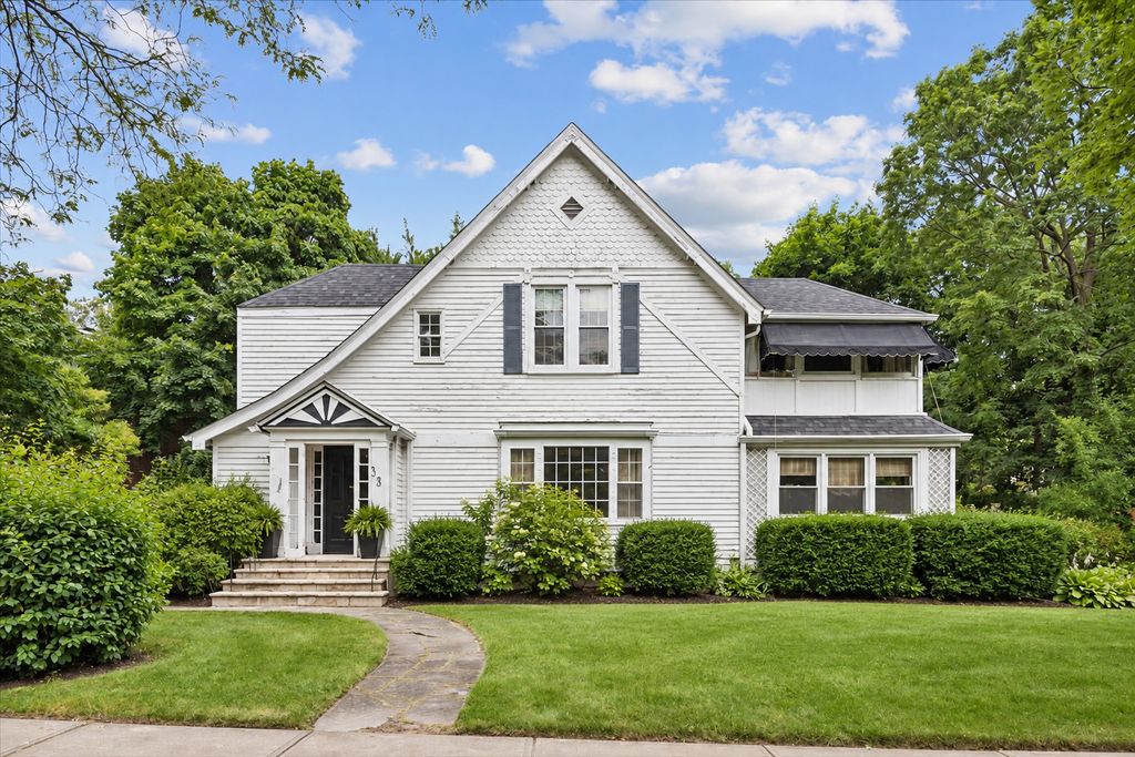 333 Hazel Avenue, Highland Park, IL 60035