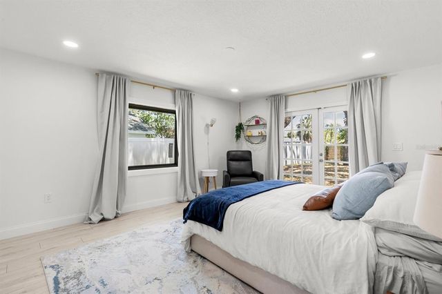 8721 N WHITTIER STREET, Tampa, FL 33617
