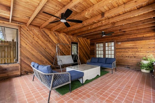 8721 N WHITTIER STREET, Tampa, FL 33617
