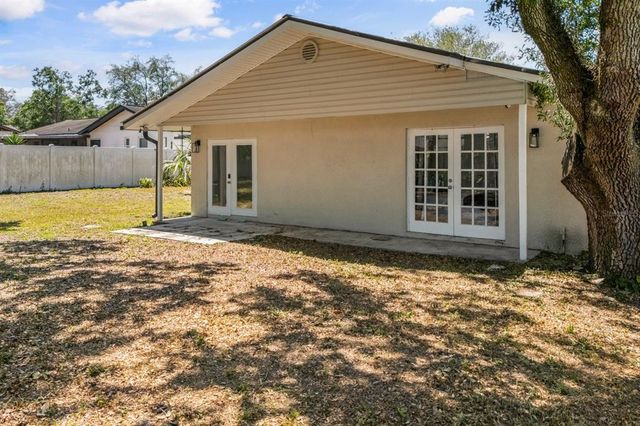 8721 N WHITTIER STREET, Tampa, FL 33617