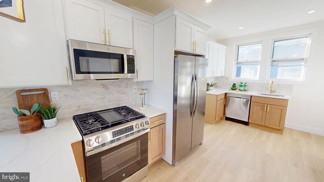 17 WATKINS AVE, Woodbury, NJ 08096