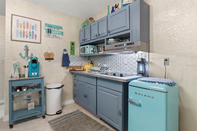 16333 GULF BOULEVARD 113, Redington Beach, FL 33708