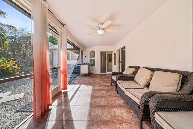 18098 93rd Road N, The Acreage, FL 33470