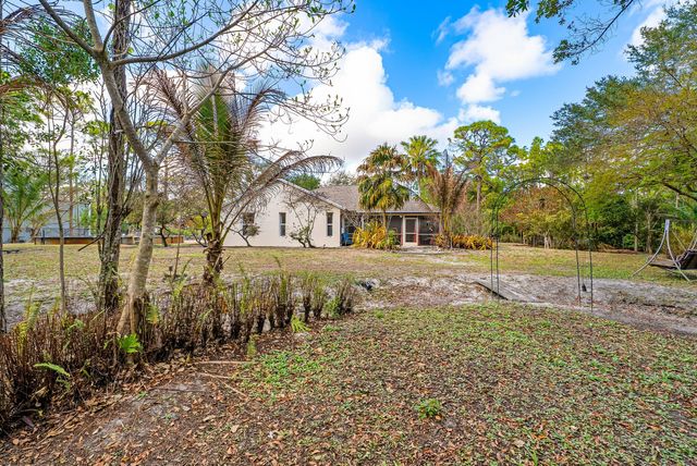 18098 93rd Road N, The Acreage, FL 33470
