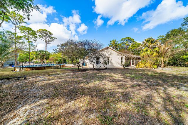 18098 93rd Road N, The Acreage, FL 33470