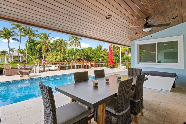 941 Dogwood Drive, Delray Beach, FL 33483