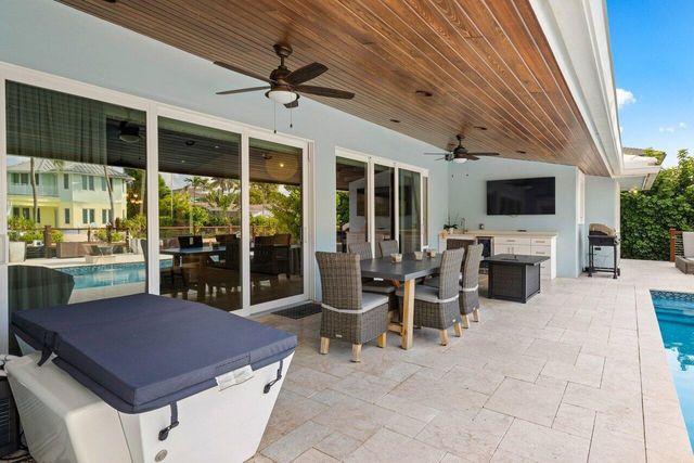 941 Dogwood Drive, Delray Beach, FL 33483