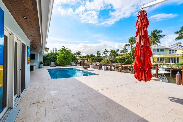 941 Dogwood Drive, Delray Beach, FL 33483