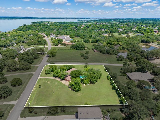 1075 Harbor Haven Street, Southlake, TX 76092