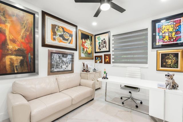 5617 NW 106th Way, Coral Springs, FL 33076