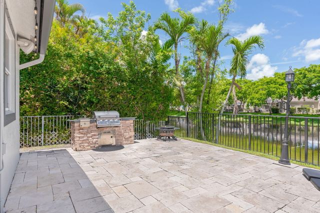 5617 NW 106th Way, Coral Springs, FL 33076