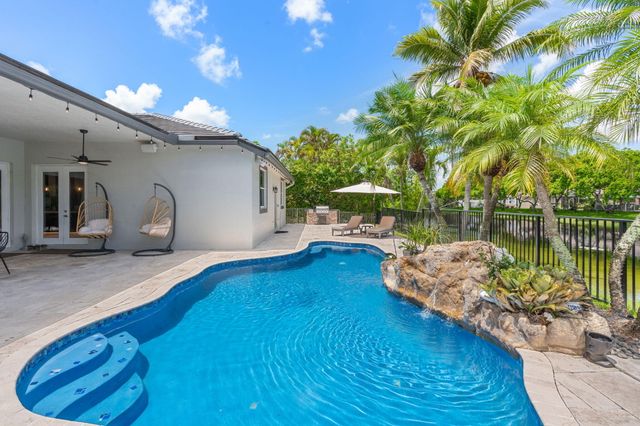 5617 NW 106th Way, Coral Springs, FL 33076