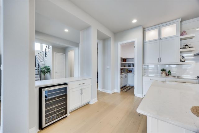 138 Evelyn CT, Dripping Springs, TX 78620