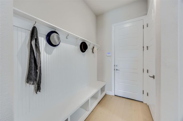 138 Evelyn CT, Dripping Springs, TX 78620