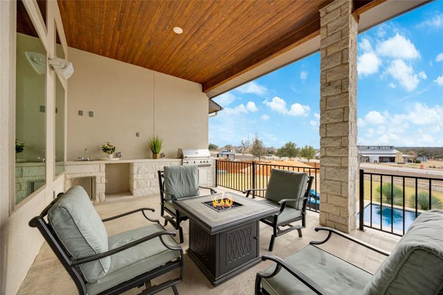 138 Evelyn CT, Dripping Springs, TX 78620