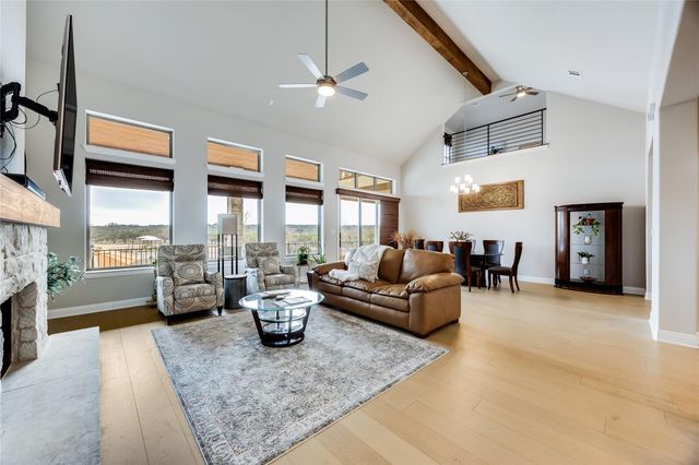 138 Evelyn CT, Dripping Springs, TX 78620