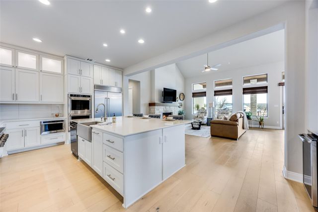 138 Evelyn CT, Dripping Springs, TX 78620