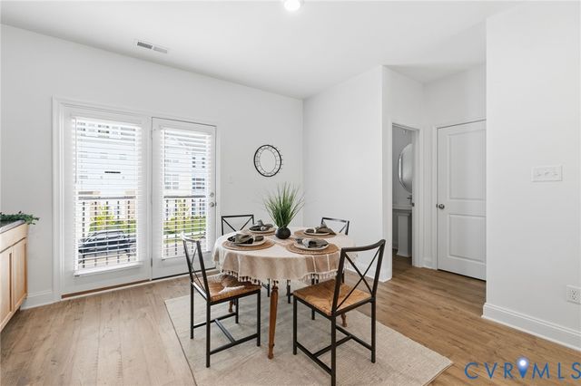 13809 Village View Dr, Midlothian, VA 23114