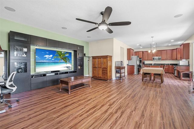 120 LOS ARBOR DRIVE, Deland, FL 32724