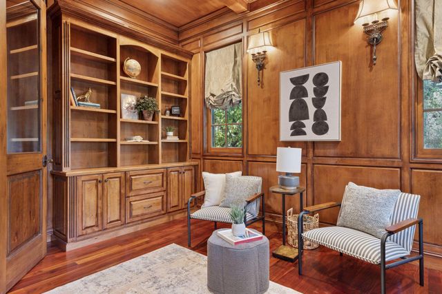 8523 Amsden Road, Bloomington, MN 55438