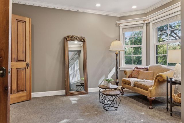 8523 Amsden Road, Bloomington, MN 55438